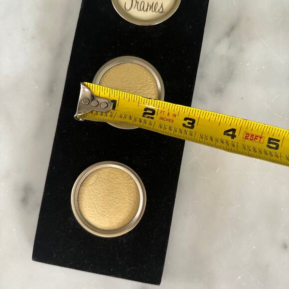 Vintage Silver & Black Velvet Hanging Frame - Picture 4 of 7